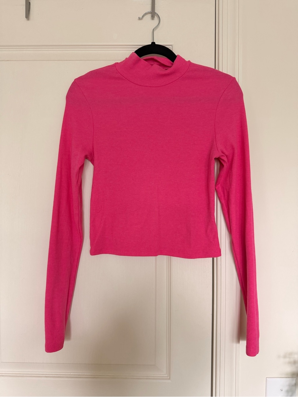 American Eagle Outfitters Hot Pink Long-Sleeve Mock Neck Top